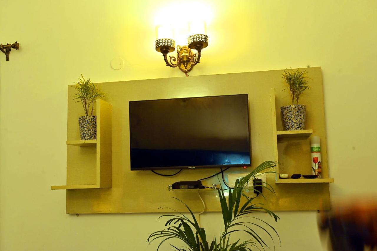 Jay Ally - Boutique Hotel New Delhi Eksteriør bilde